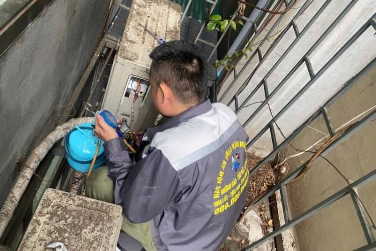 Sửa điều hòa giá rẻ Cầu Giấy – Gọi là có thợ ngay tại nhà Sửa điều hòa giá rẻ Cầu Giấy – Gọi là có thợ ngay tại nhà