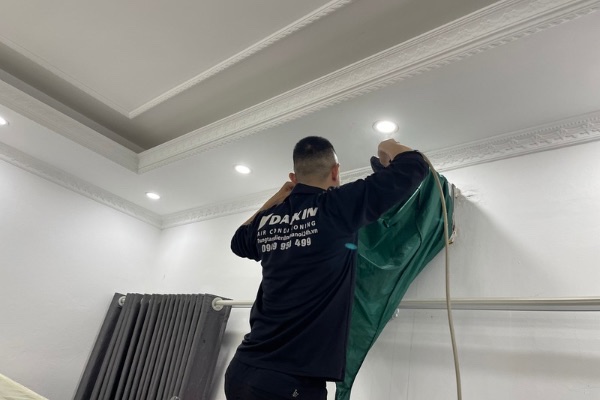 thợ vệ sinh bảo dưỡng điều hòa tại Láng Hạ thợ vệ sinh bảo dưỡng điều hòa tại Láng Hạ